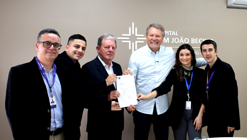 UTI, Bloco Cir&uacute;rgico e Centro Obst&eacute;trico beneficiados por emenda de Afonso Hamm