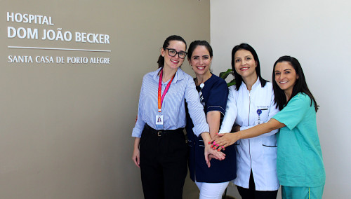 Enfermeiras investem em capacita&ccedil;&atilde;o e qualificam assist&ecirc;ncia em Gravata&iacute;